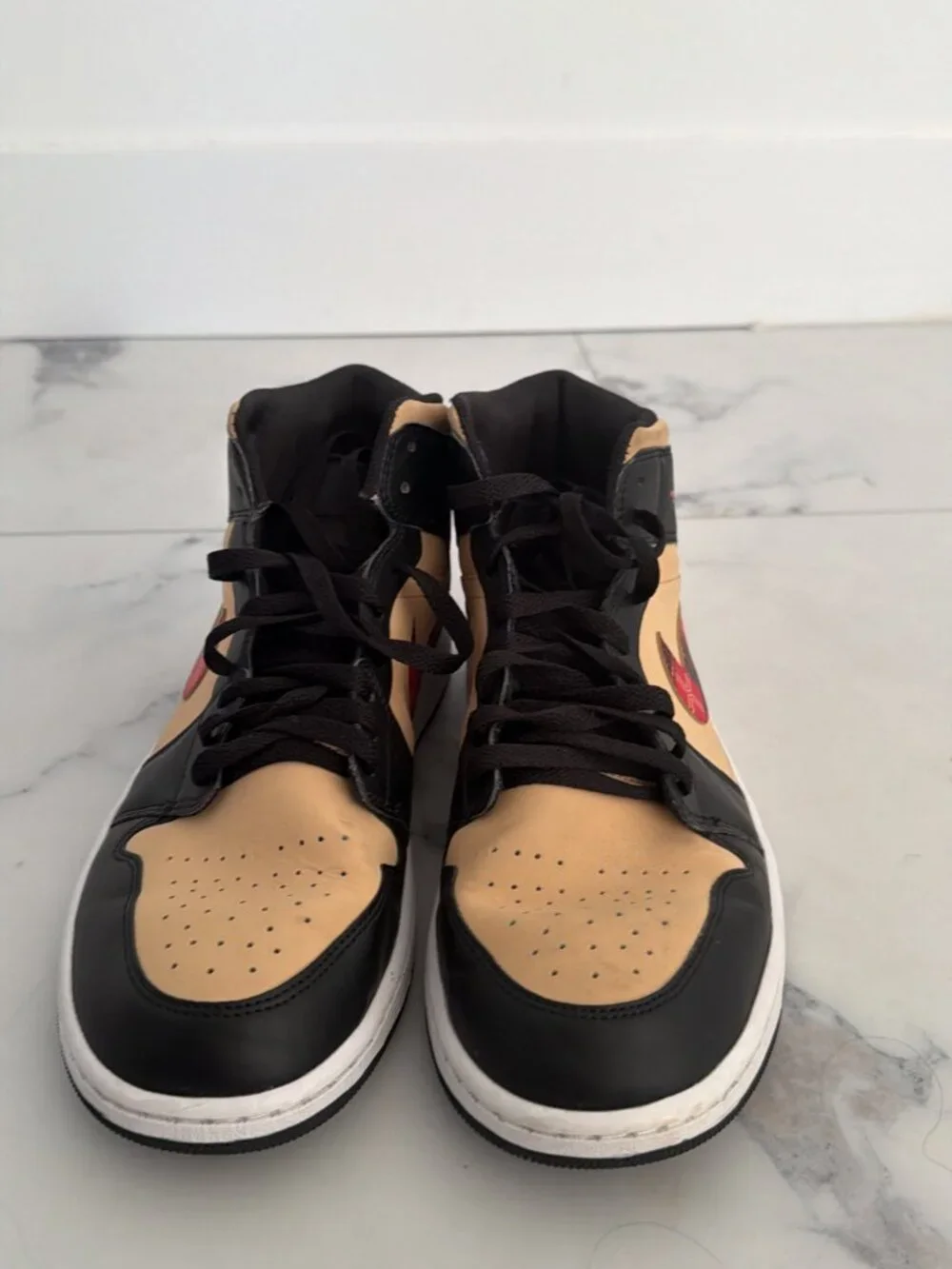 Jordan black sesame